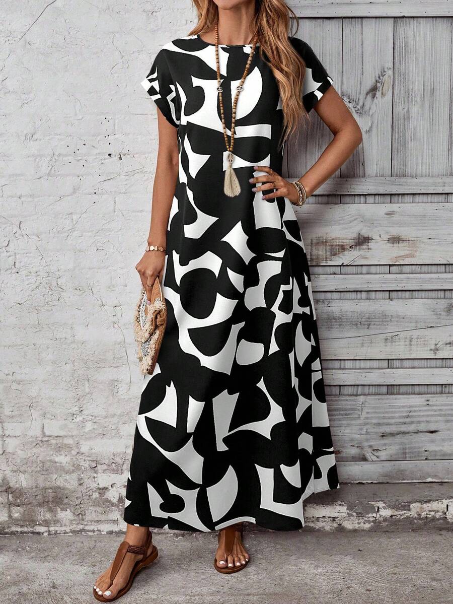 Chic Elegance: The Spark Comfort Dress