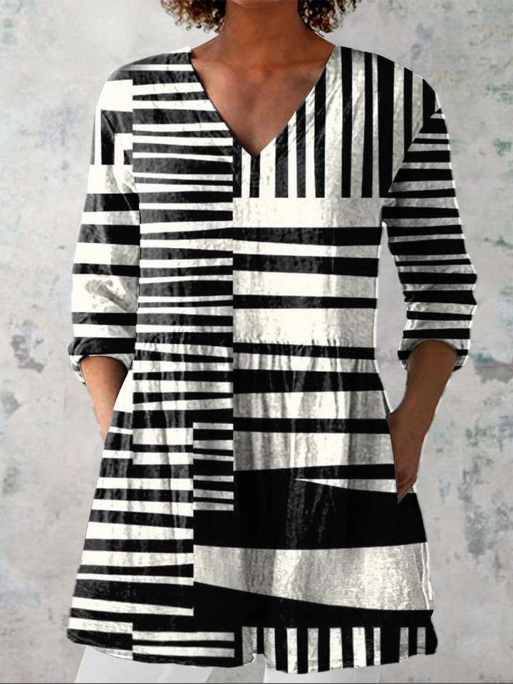 Capri | Vintage Long Sleeve V-Neck Shirt