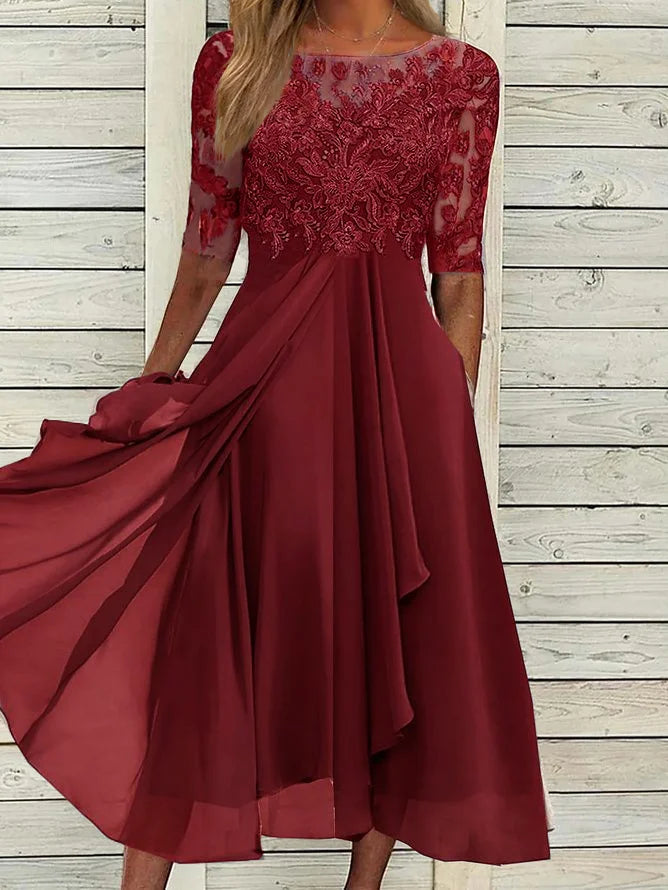 Puck™ - Elegant Midi Dress in Lace