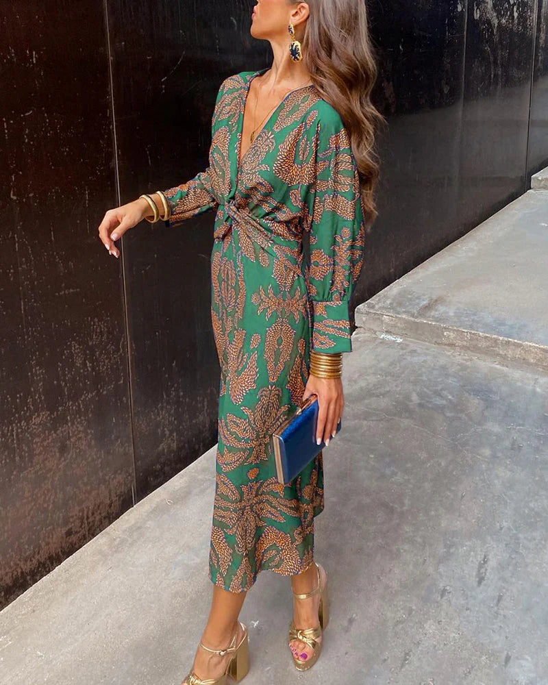DINEKE™ | Elegant Long Sleeve Flowing Dress