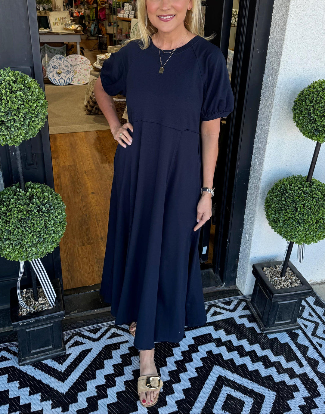 OLANDRA™ | Chic Puff Sleeve Round Neck Maxi Dress