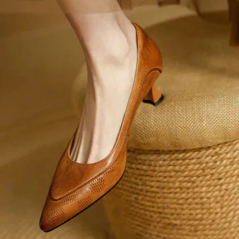 Dominica | Elegant Orthopaedic Court Shoes