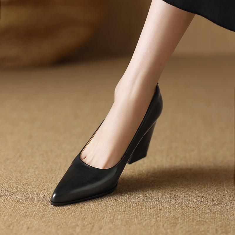 Beatriz | Elegant Orthopaedic Court Shoes