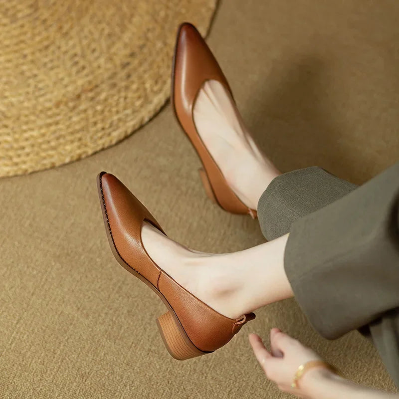 Cecilia | Classic Orthopaedic Court Shoes