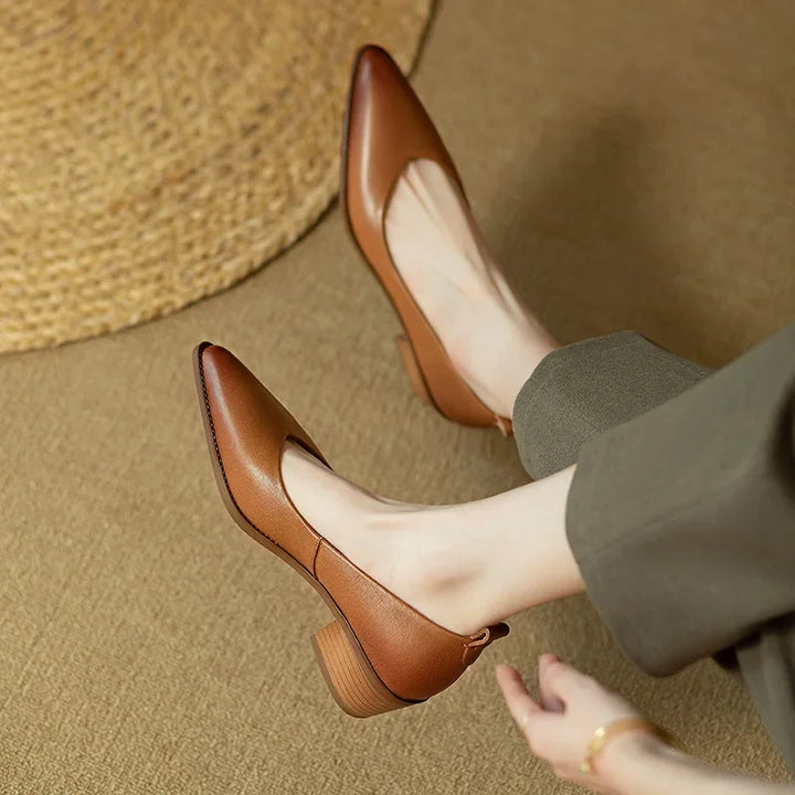 Cecilia | Classic Orthopaedic Court Shoes