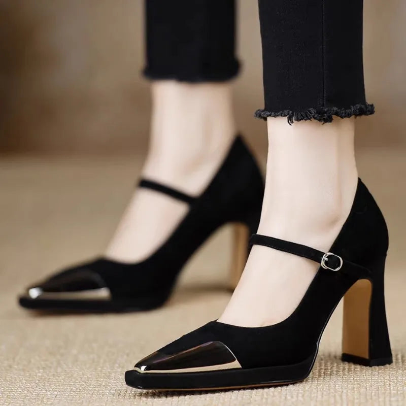 Mónica | Elegant Orthopaedic Court Shoes
