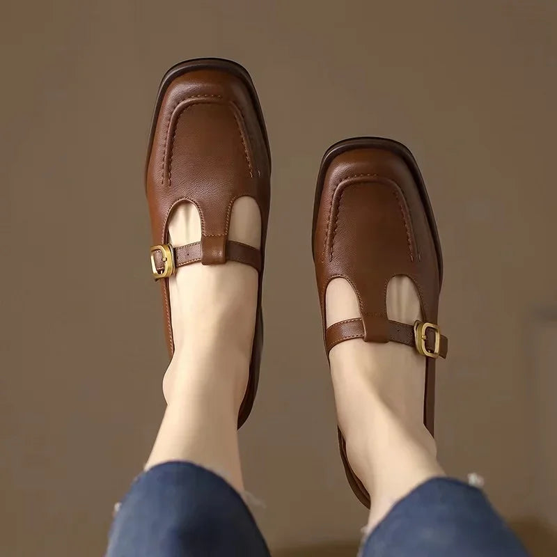 Patricia | Orthopaedic Shoes with T-Strap