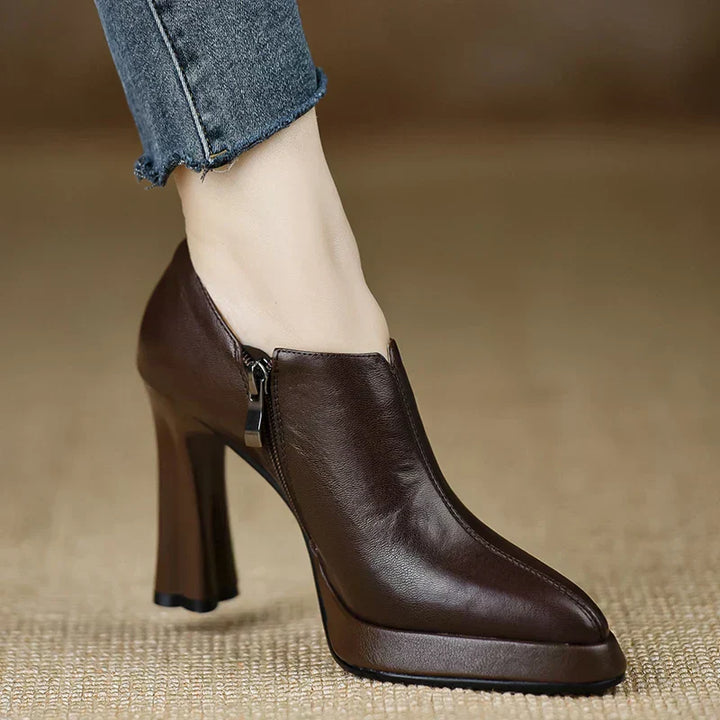 Ivonne | Stylish Orthopaedic Court Shoes