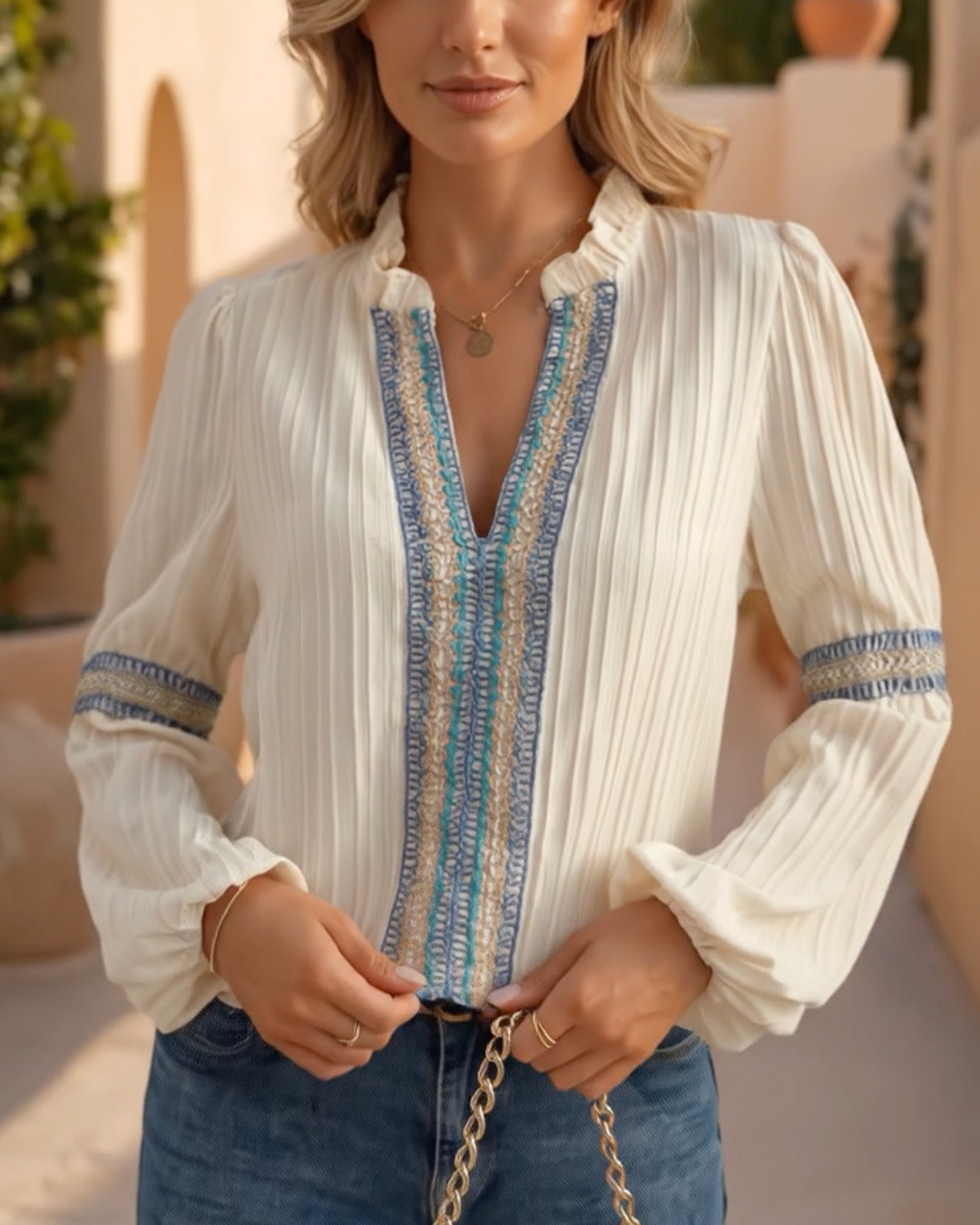 CHLOE | Stunning V-neck blouse
