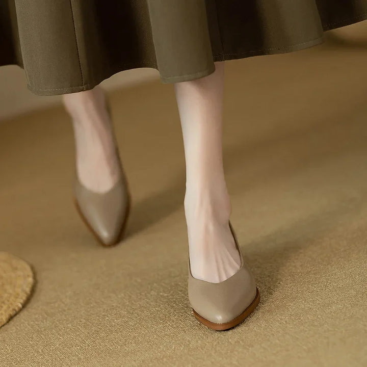 Cecilia | Classic Orthopaedic Court Shoes