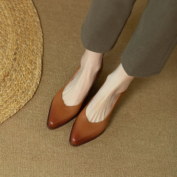 Cecilia | Classic Orthopaedic Court Shoes