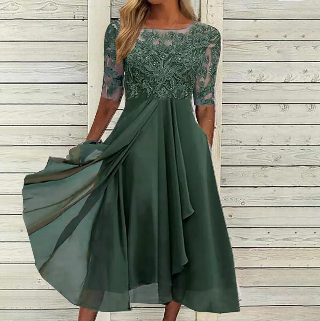 Puck™ - Elegant Midi Dress in Lace
